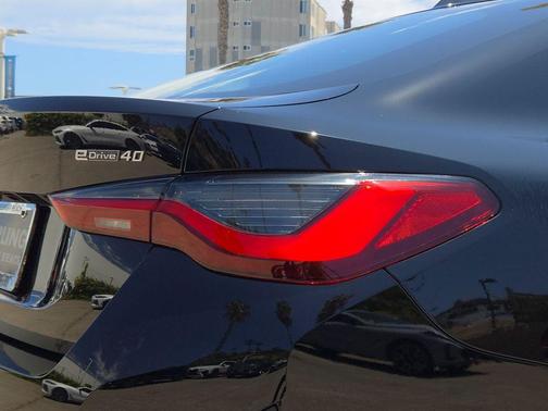 Jet Black 2026 BMW i4 Gran Coupe eDrive40