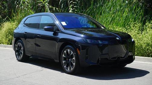 2026 BMW iX xDrive45