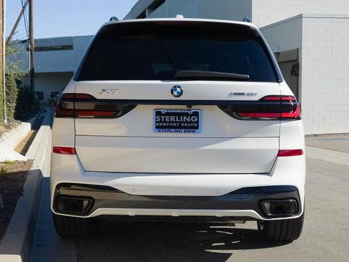 2026 BMW X7 xDrive40i