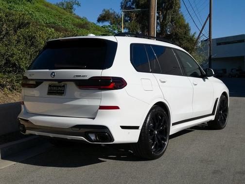 2026 BMW X7 xDrive40i