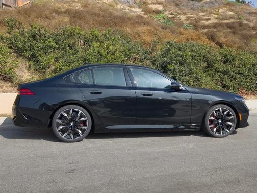 2026 BMW 550e xDrive