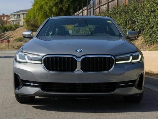 2023 BMW 530 i