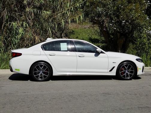 2023 BMW 530e 530e