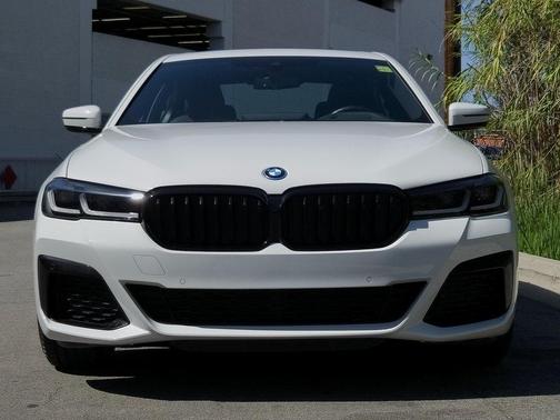 2023 BMW 530e 530e