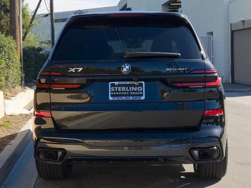 2026 BMW X7 xDrive40i