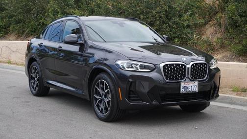 2023 BMW X4 xDrive30i