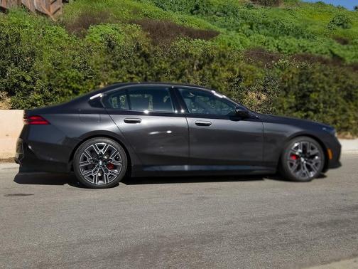 2026 BMW i5 eDrive40