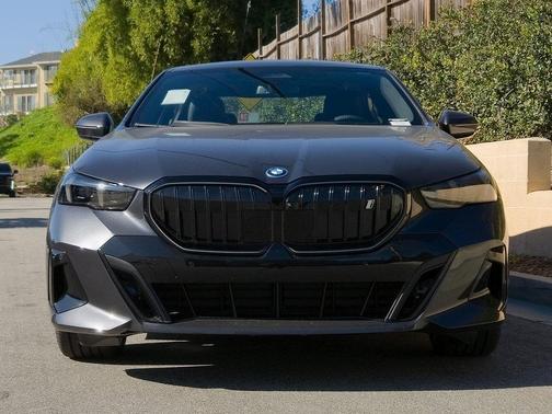 2026 BMW i5 eDrive40