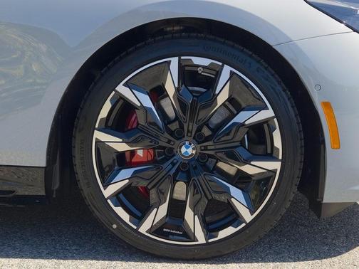 2026 BMW i5 eDrive40