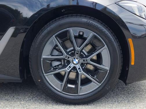 Black Sapphire Metallic 2026 BMW i4 Gran Coupe eDrive40