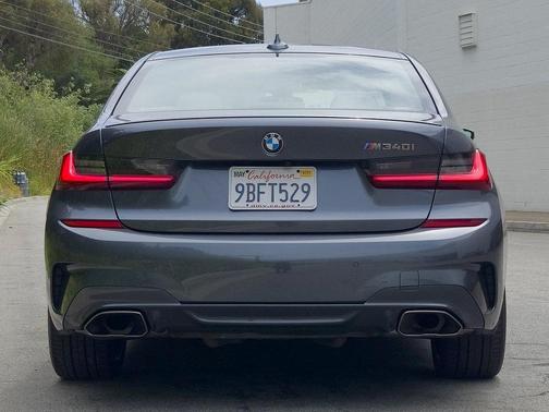 2022 BMW M340 i