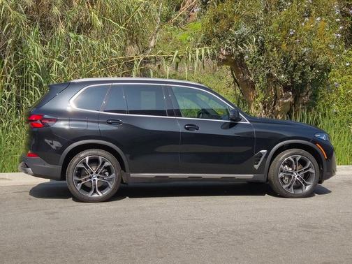 2025 BMW X5 sDrive40i