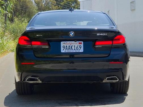 2022 BMW 540 i xDrive