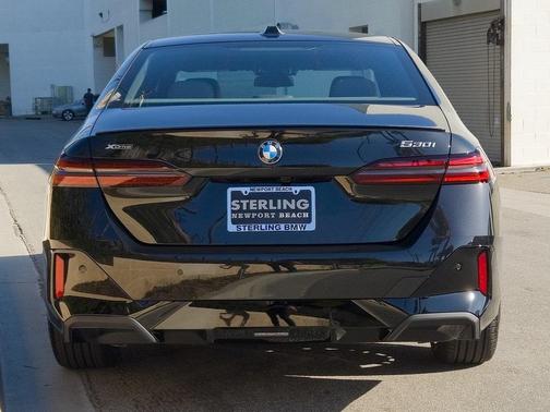2026 BMW 530 i xDrive