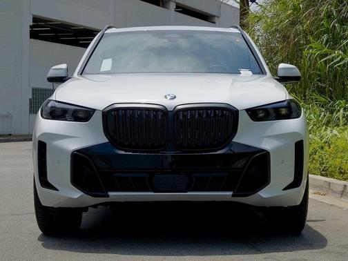 2026 BMW X5 sDrive40i