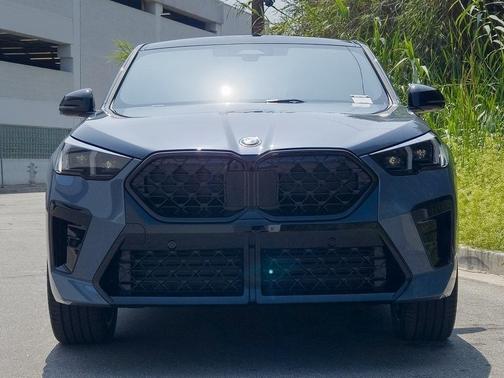 2025 BMW X2 xDrive28i