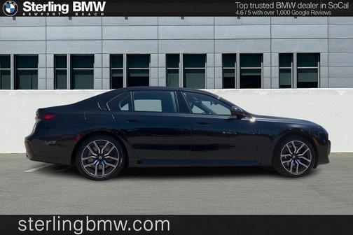 Black Sapphire Metallic 2026 BMW 740 i