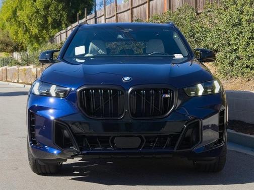 2026 BMW X5 M60i
