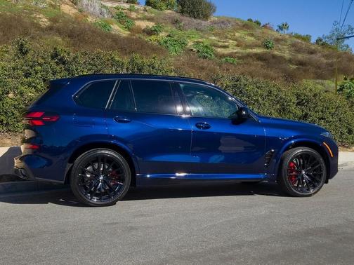 2026 BMW X5 M60i