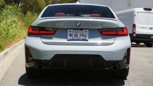 2024 BMW 330 i