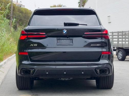 2025 BMW X5 xDrive40i