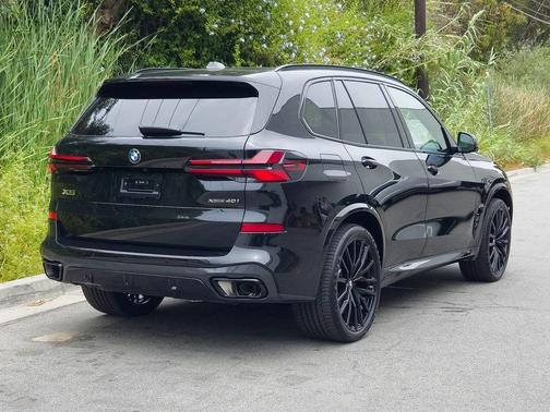 2025 BMW X5 xDrive40i