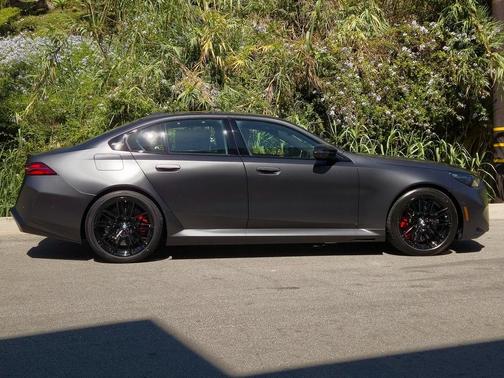 2026 BMW M5 Base