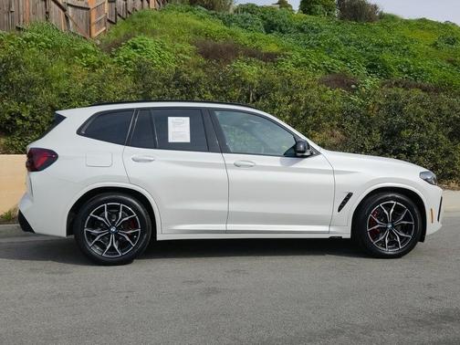 2023 BMW X3 M40i
