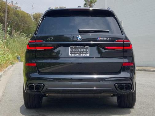 2026 BMW X7 M60i