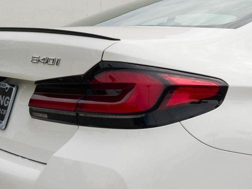 2023 BMW 540 i