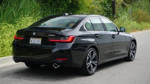 2024 BMW 330 i