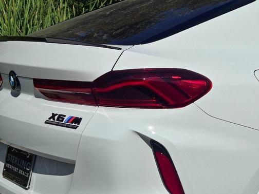 2025 BMW X6 M Base