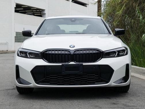 2024 BMW 330 i xDrive