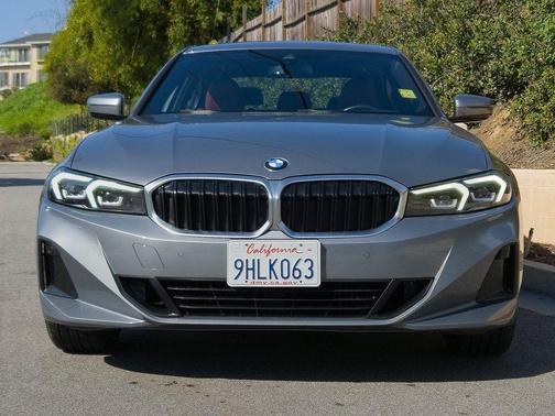 2023 BMW 330 i