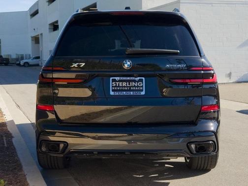 2026 BMW X7 xDrive40i
