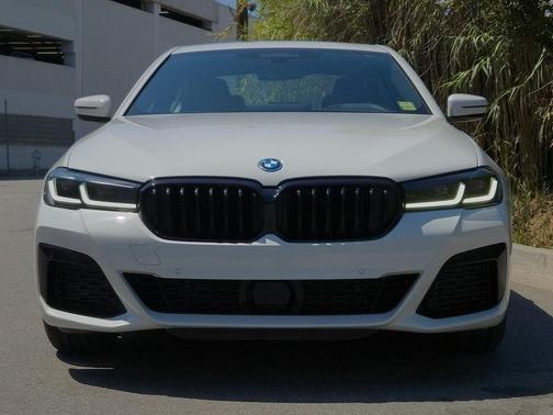 2023 BMW 530e 530e