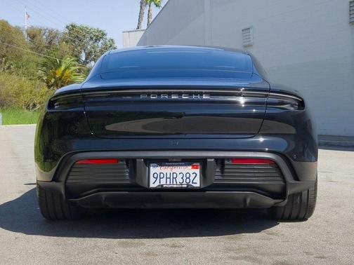 2025 Porsche Taycan Base