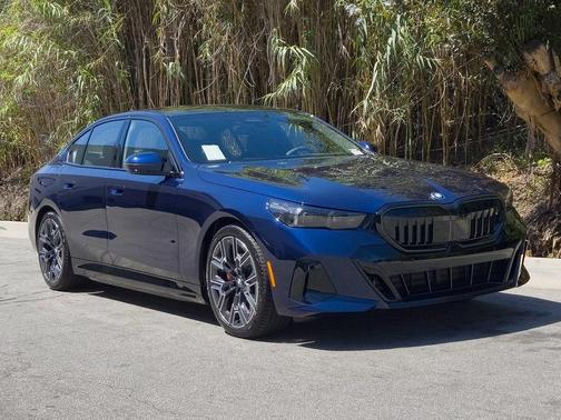 2026 BMW 550e xDrive