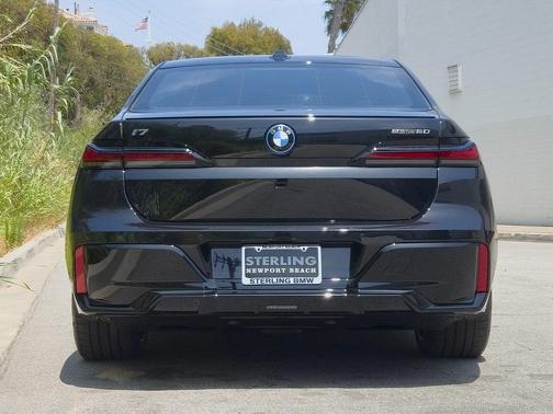 2025 BMW i7 eDrive50