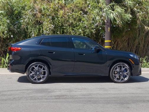 2026 BMW X2 M35i