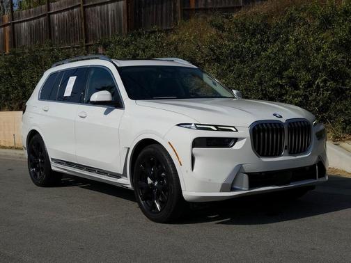 2023 BMW X7 xDrive40i