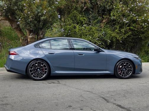 2026 BMW M5 Base