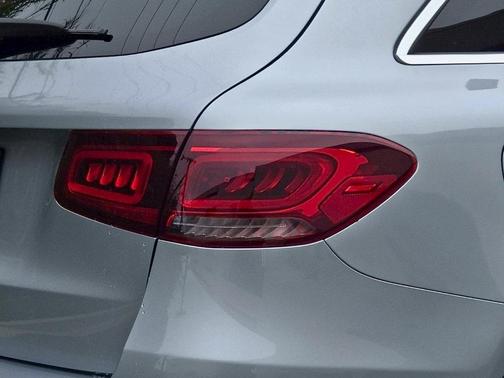 2021 Mercedes-Benz GLC 300 Base