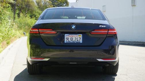 2024 BMW 530 i