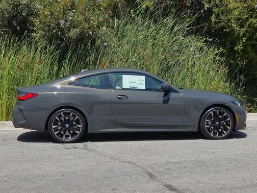 2026 BMW 430 i