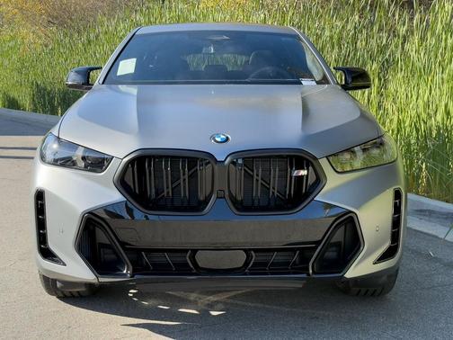 2026 BMW X6 M60i