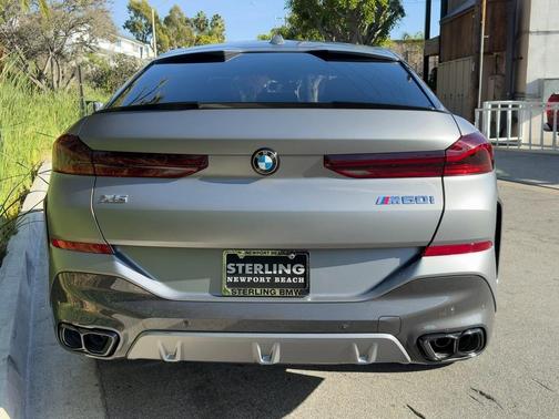 2026 BMW X6 M60i
