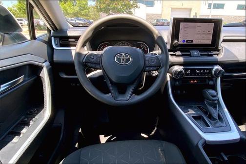 Ice Cap 2024 Toyota RAV4 XLE