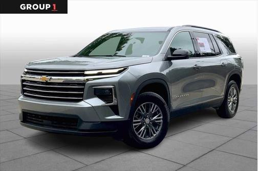 2024 Chevrolet Traverse LT