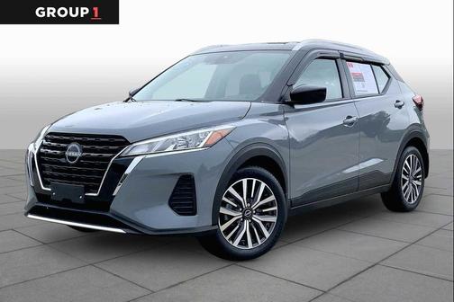 Gray/Super Black 2023 Nissan Kicks SV
